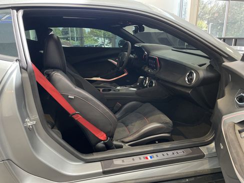 Used 2023 Chevrolet Camaro ZL1 RWD image 41