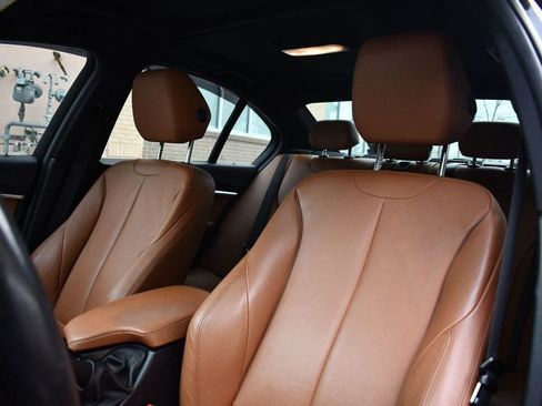 Used 2017 BMW 330i xDrive 330i xDrive image 21