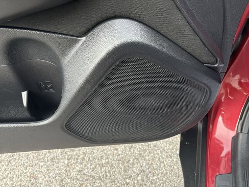 Used 2019 Subaru Outback 2.5i Premium image 26