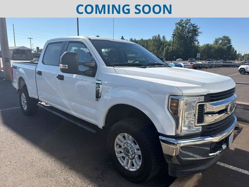 Used 2018 Ford F250 XLT AWD/4WD image 1