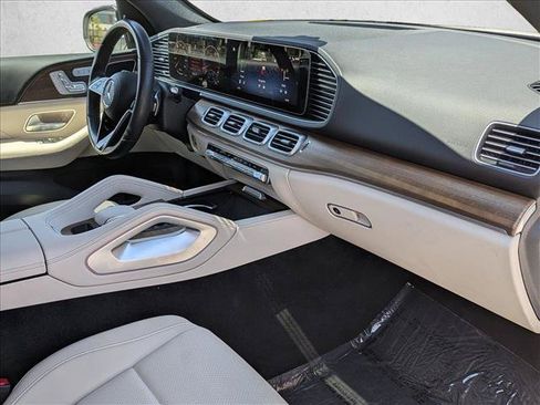Used 2025 Mercedes-Benz GLE 350 4MATIC image 23