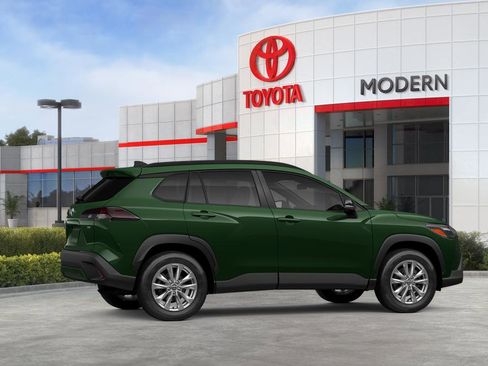 New 2026 Toyota Corolla Cross LE w/ Moonroof Package FWD image 33