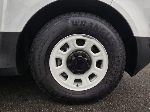 New 2025 Chevrolet Brightdrop 400 w/ Battery Pack, Max Range image 9