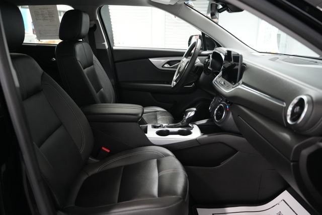 Used 2023 Chevrolet Blazer LT AWD/4WD image 20