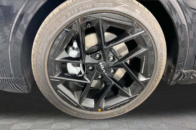 New 2027 Kia K4 GT-Line Turbo FWD image 13