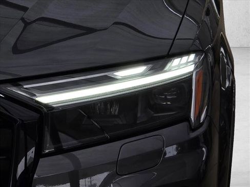 Used 2025 Audi Q7 2.0T Premium Plus w/ Premium Plus Package image 10