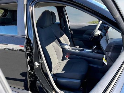 New 2027 Nissan Kicks S FWD image 10