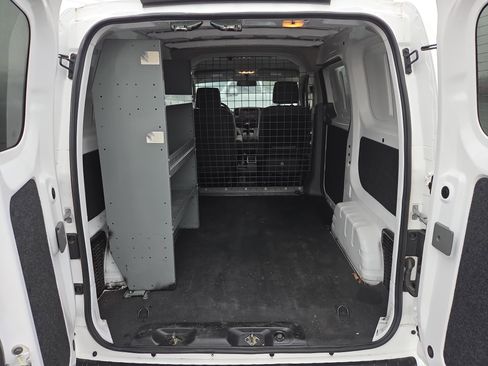 Used 2019 Nissan NV200 SV w/ Navigation Package image 14