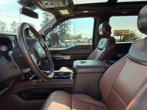Used 2024 Ford F250 King Ranch w/ Chrome Package AWD/4WD image 16