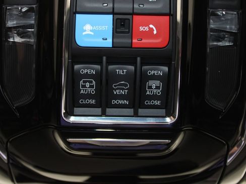 Used 2025 Jeep Grand Wagoneer Series II Obsidian w/ Quick Order Packagew 28T AWD/4WD image 54
