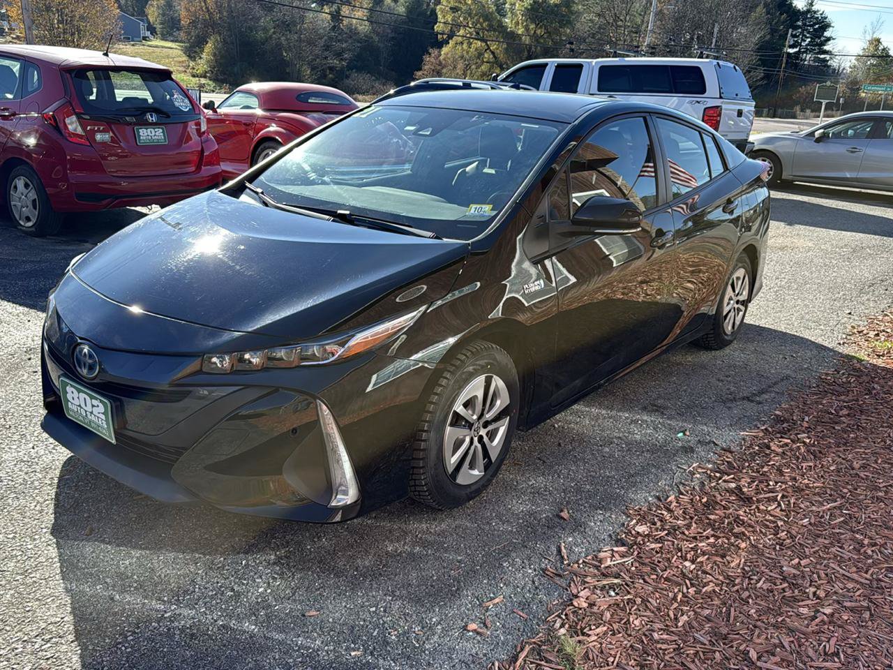 Used 2021 Toyota Prius Prime XLE FWD image 4