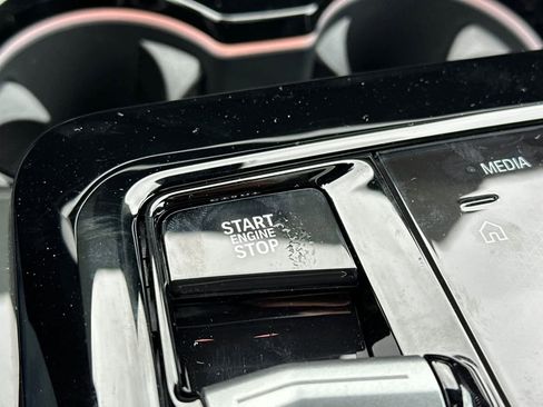 New 2026 BMW 550e xDrive image 26