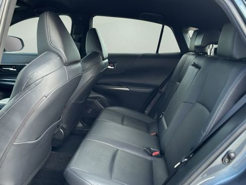 Used 2024 Toyota Venza Limited AWD/4WD image 14