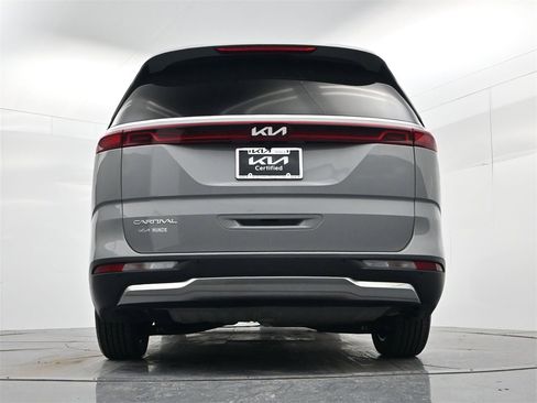 Certified 2024 Kia Carnival SX Prestige image 42