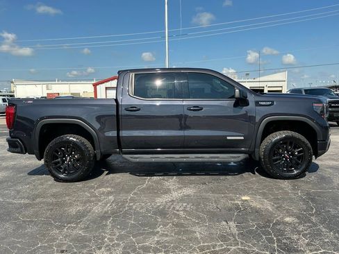 Used 2023 GMC Sierra 1500 Elevation w/ X31 Off-Road Package AWD/4WD image 4