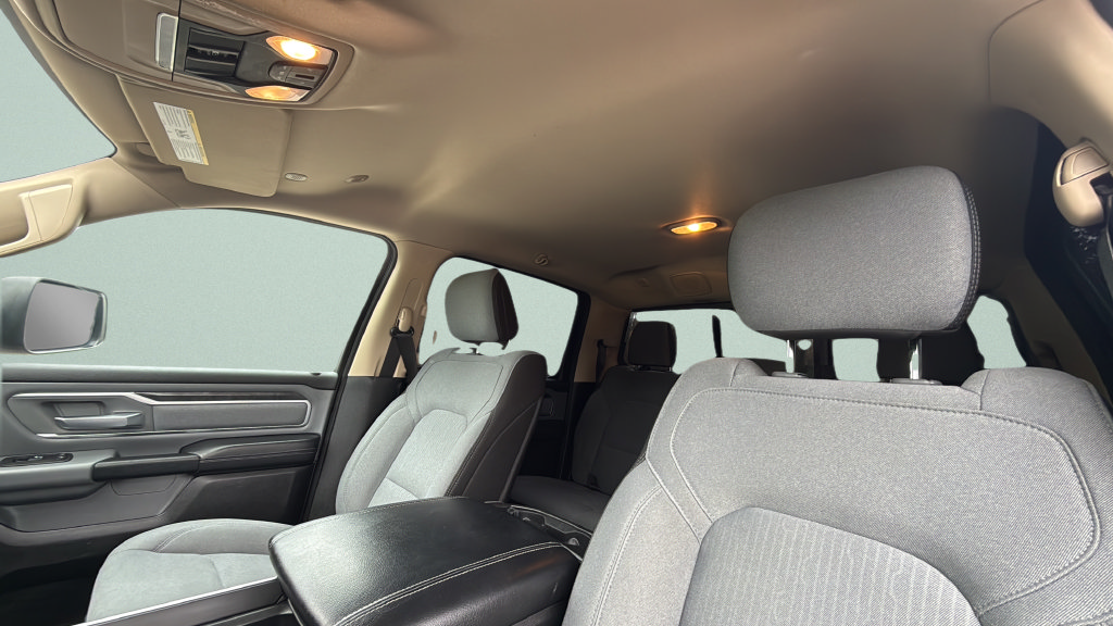 Used 2019 RAM 1500 Big Horn RWD image 17