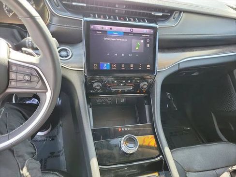 Certified 2023 Jeep Grand Cherokee L Limited w/ Luxury Tech Group II RWD image 11
