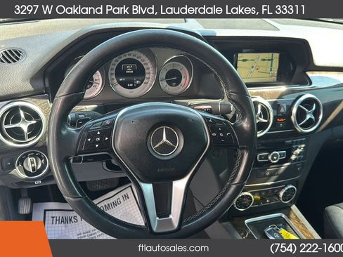 Used 2015 Mercedes-Benz GLK 250 GLK 250 BlueTEC 4MATIC Sport U image 51