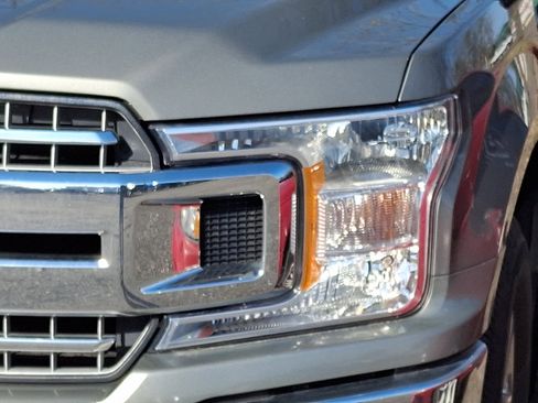 Used 2019 Ford F150 XLT w/ Equipment Group 302A Luxury image 4