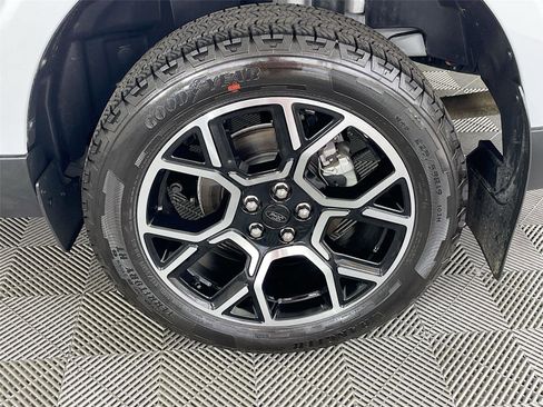 Used 2025 Ford Maverick Lariat w/ 4K Tow Package image 34