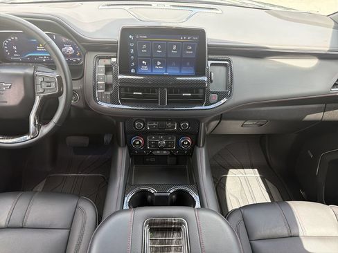 Used 2023 Chevrolet Suburban RST w/ Luxury Package RWD image 17