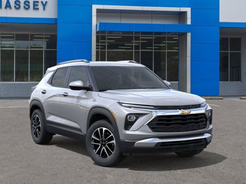 New 2026 Chevrolet TrailBlazer LT w/ Convenience Package FWD image 7
