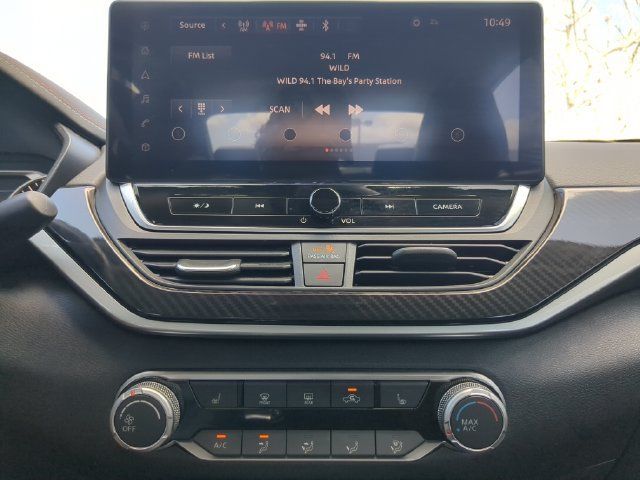 Used 2024 Nissan Altima 2.5 SR w/ SR Premium Package FWD image 24