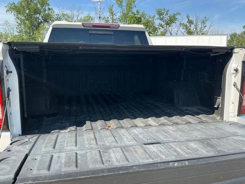 Used 2020 GMC Sierra 1500 SLT w/ SLT Premium Plus Package AWD/4WD image 10