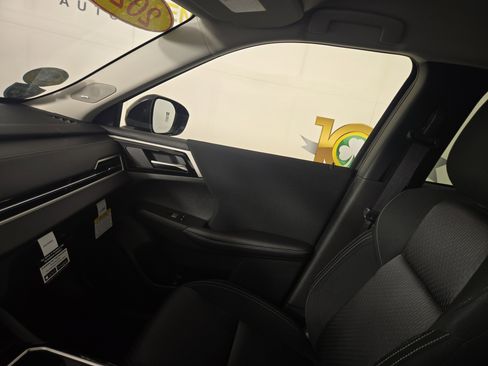 New 2026 Mitsubishi Outlander ES image 24