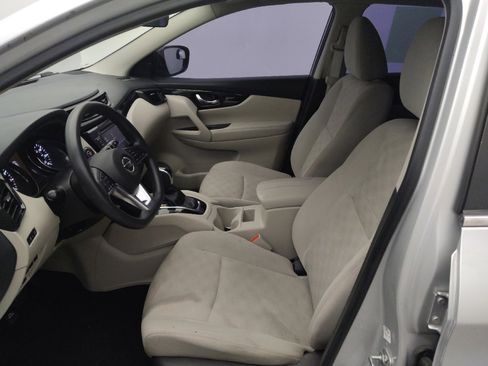 Used 2019 Nissan Rogue Sport SV FWD image 17