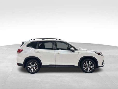 Certified 2023 Subaru Forester Limited image 31