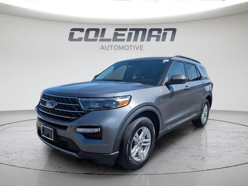 Used 2022 Ford Explorer XLT w/ Equipment Group 202A AWD/4WD image 1