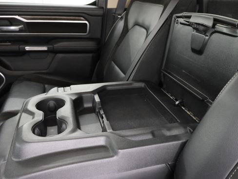 Used 2020 RAM 1500 Laramie AWD/4WD image 35