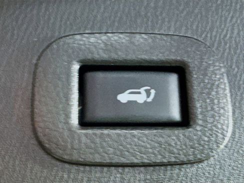 Certified 2024 INFINITI QX80 Sensory w/ Cargo Package AWD/4WD image 34