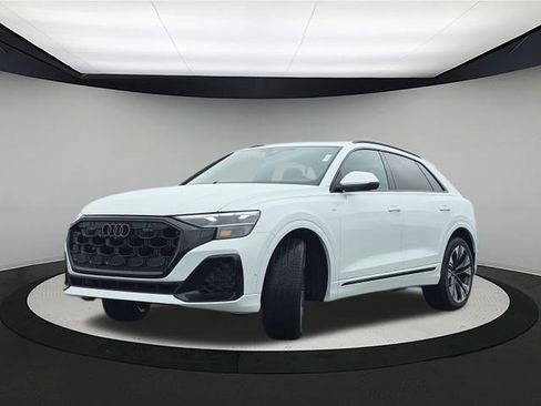 New 2026 Audi Q8 Premium Plus image 3