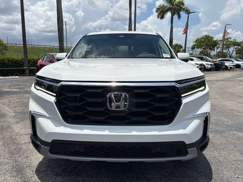 Used 2025 Honda Pilot EX-L image 15
