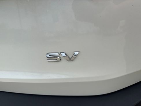 Used 2023 Nissan Rogue SV FWD image 33