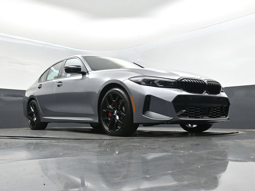 Used 2026 BMW 330i Sedan w/ M Sport Package RWD image 45