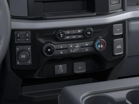 New 2026 Ford F250 XLT w/ 360-Degree Camera Package AWD/4WD image 15