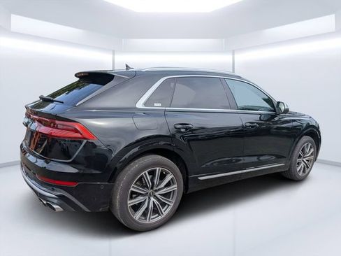Used 2023 Audi SQ8 Prestige AWD/4WD image 3