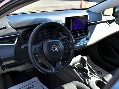 Used 2024 Toyota Corolla LE image 14