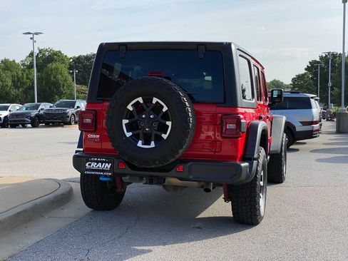 Used 2024 Jeep Wrangler Unlimited Rubicon 4xe AWD/4WD image 8