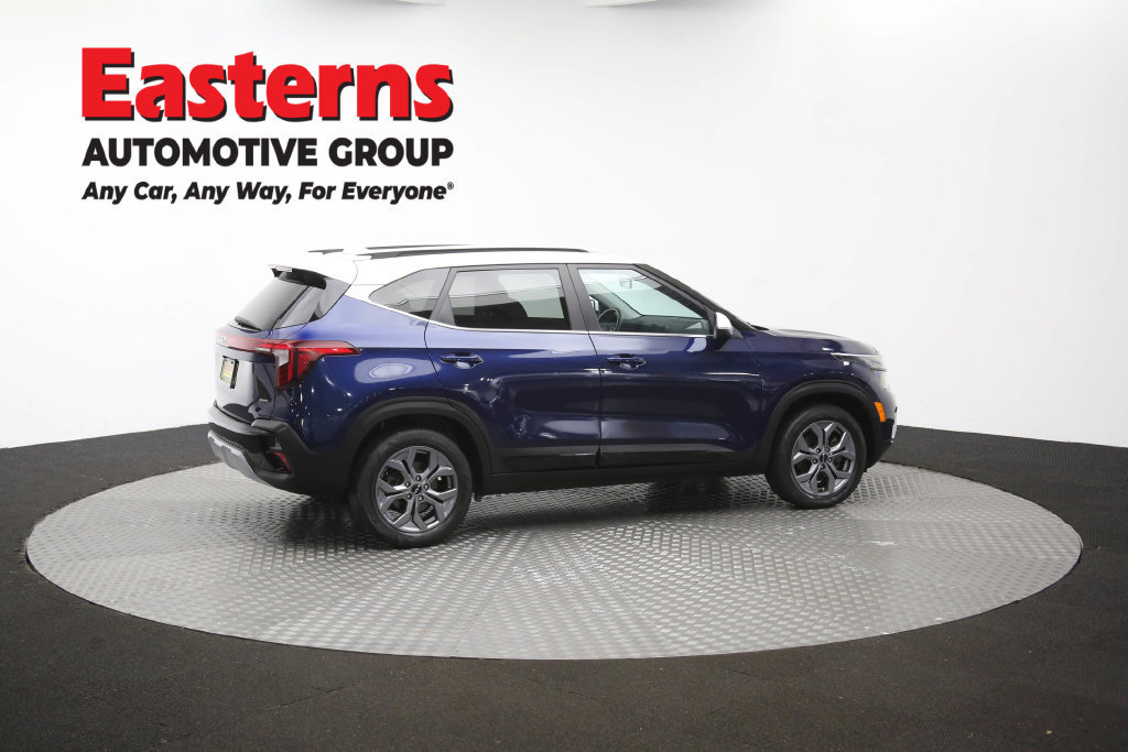 Used 2024 Kia Seltos S AWD/4WD image 48