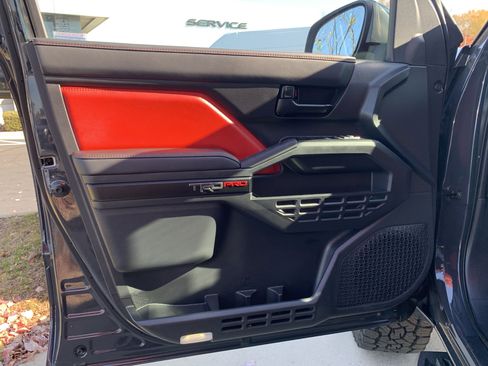 Used 2025 Toyota Tacoma TRD Pro image 14