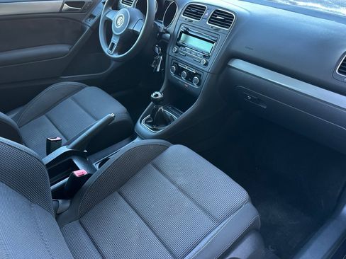 Used 2012 Volkswagen Golf 2-Door image 16