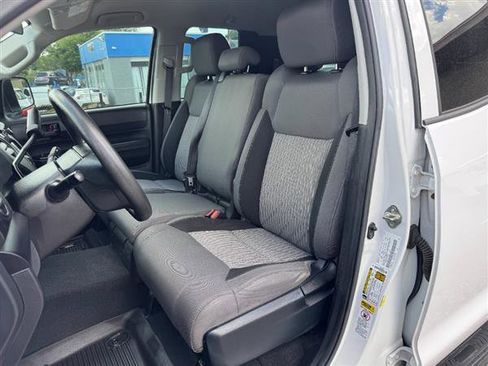 Used 2017 Toyota Tundra SR image 8