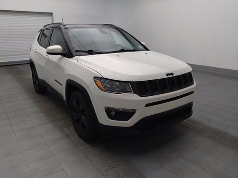 Used 2021 Jeep Compass Latitude w/ Sun and Sound Group FWD image 13