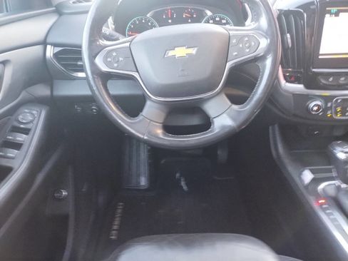 Used 2018 Chevrolet Traverse LT image 4