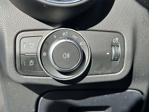 Used 2019 Alfa Romeo Stelvio Ti image 22