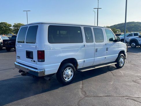 Used 2013 Ford E-350 and Econoline 350 XLT RWD image 5